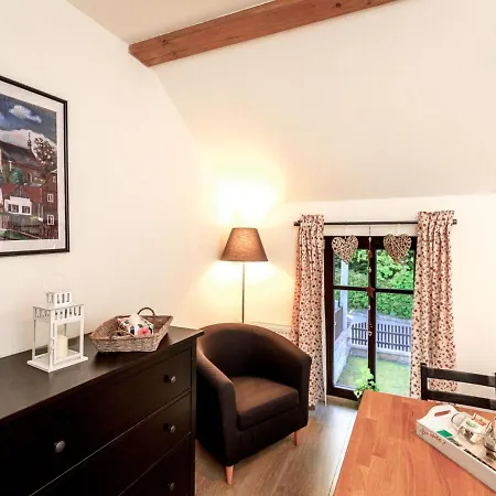 Apartamento Arnoltice 10 By Interhome