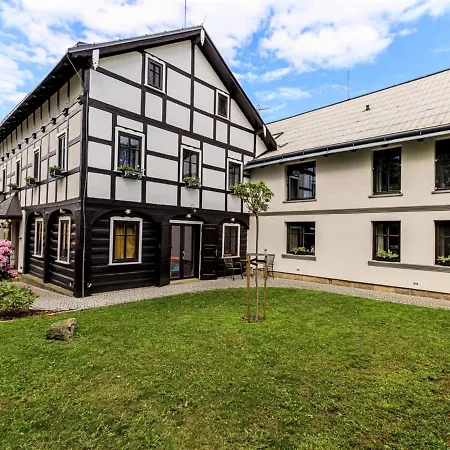 Arnoltice 10 By Interhome Apartamento Arnoltice u Decina